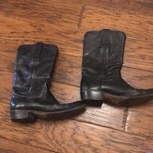 Black Frye cowboy boots